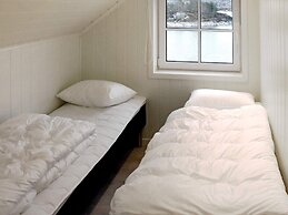 6 Person Holiday Home in Bud