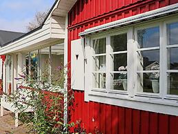 6 Person Holiday Home in Mellbystrand