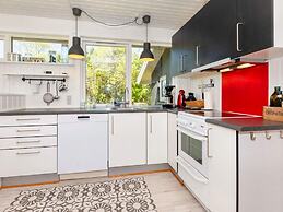 6 Person Holiday Home in Nykobing M
