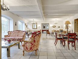 5 Star Holiday Home in Spottrup