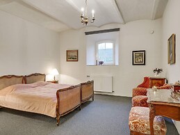 5 Star Holiday Home in Spottrup