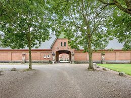 5 Star Holiday Home in Spottrup