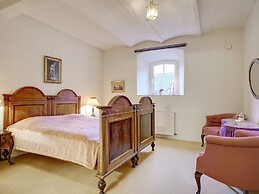 5 Star Holiday Home in Spottrup