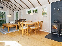6 Person Holiday Home in Glesborg