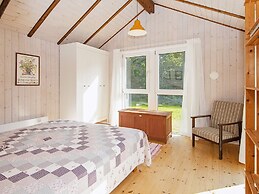 6 Person Holiday Home in Glesborg