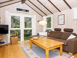 6 Person Holiday Home in Glesborg