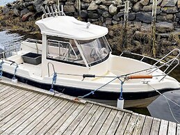 6 Person Holiday Home in Averoy-by Traum