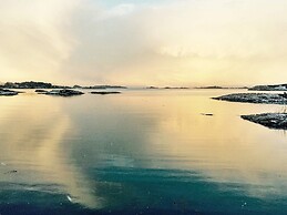 6 Person Holiday Home in Averoy-by Traum