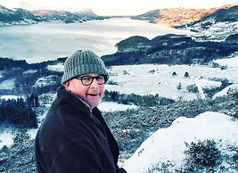 6 Person Holiday Home in Averoy-by Traum