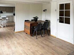 10 Person Holiday Home in Snillfjord-by Traum