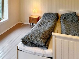 10 Person Holiday Home in Snillfjord-by Traum