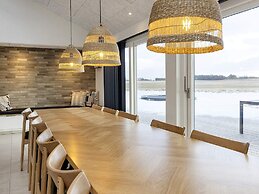 5 Star Holiday Home in Lokken