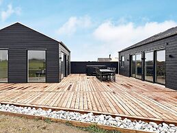 5 Star Holiday Home in Lokken