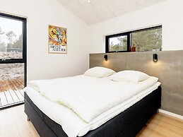5 Star Holiday Home in Albaek