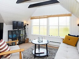5 Person Holiday Home in Allingabro