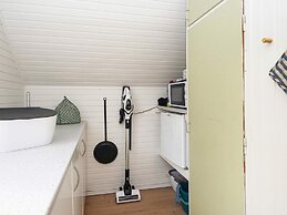5 Person Holiday Home in Allingabro