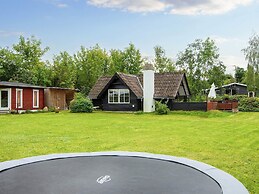5 Person Holiday Home in Allingabro