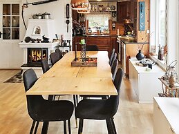 12 Person Holiday Home in Tau-by Traum