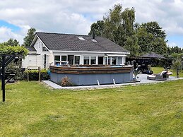 5 Star Holiday Home in Hals