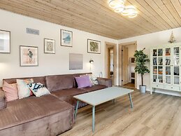 4 Star Holiday Home in Vaeggerlose