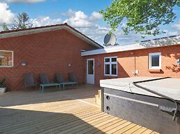 4 Star Holiday Home in Vaeggerlose