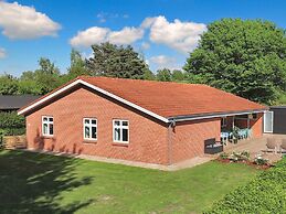 4 Star Holiday Home in Vaeggerlose