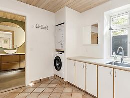 4 Star Holiday Home in Vaeggerlose