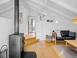 6 Person Holiday Home in Albaek