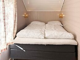 7 Person Holiday Home in Averoy-by Traum