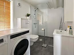 7 Person Holiday Home in Averoy-by Traum