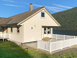 12 Person Holiday Home in Alfoten