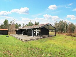 6 Person Holiday Home in Jerup