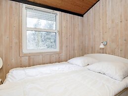 6 Person Holiday Home in Jerup