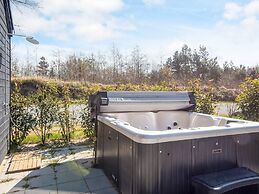 Spacious Retreat for 20 - By Traum Ferienwohnungen