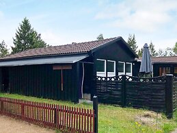 8 Person Holiday Home in Oksbol