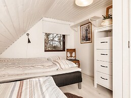 10 Person Holiday Home in Albaek