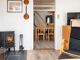 6 Person Holiday Home in Ringkobing