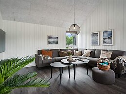 Spacious Retreat Near Beach - By Traum Ferienwohnungen
