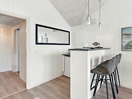 Spacious Retreat Near Beach - By Traum Ferienwohnungen