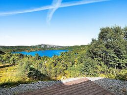 8 Person Holiday Home in Tjorhom