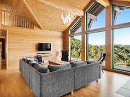 8 Person Holiday Home in Tjorhom