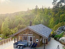 10 Person Holiday Home in Sondeled-by Traum