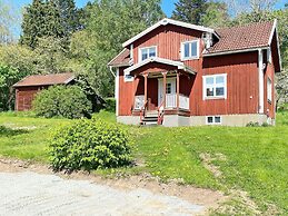 8 Person Holiday Home in Anneby-by Traum