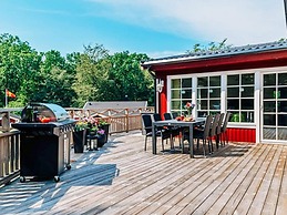 5 Star Holiday Home in Hoor-by Traum