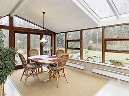 6 Person Holiday Home in Bogense