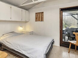 6 Person Holiday Home in Bogense