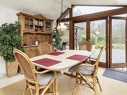 6 Person Holiday Home in Bogense