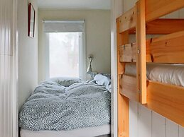 6 Person Holiday Home in Mellbystrand-by Traum