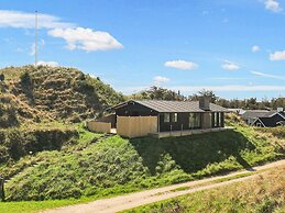 6 Person Holiday Home in Blokhus