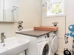 5 Star Holiday Home in Oster Assels